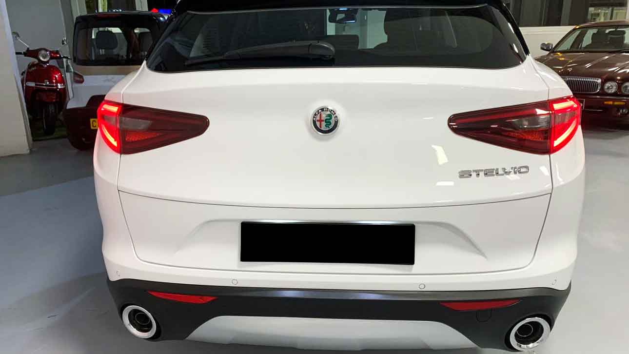 Alfa Romeo Stelvio Super RWD 2.2 D 160 CV