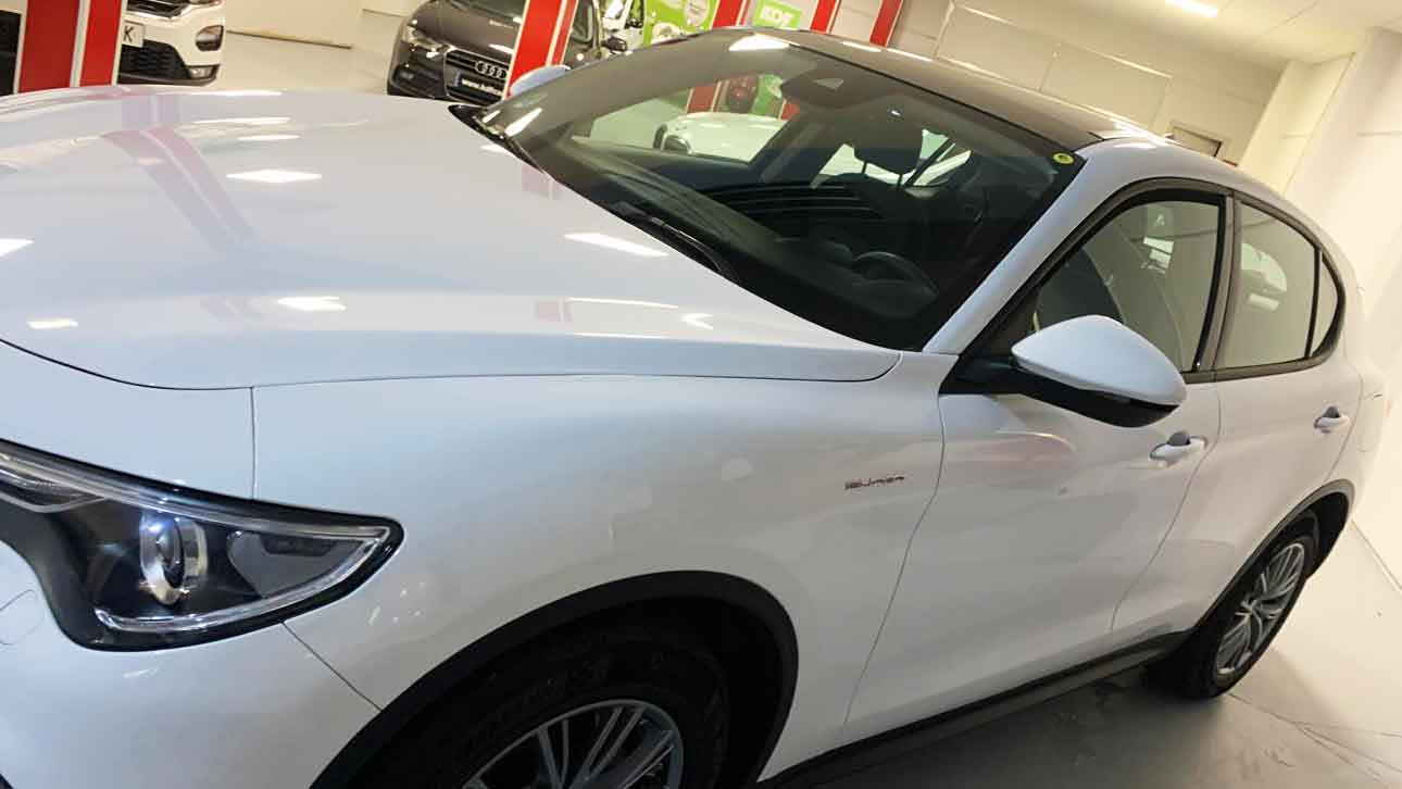 Alfa Romeo Stelvio Super RWD 2.2 D 160 CV