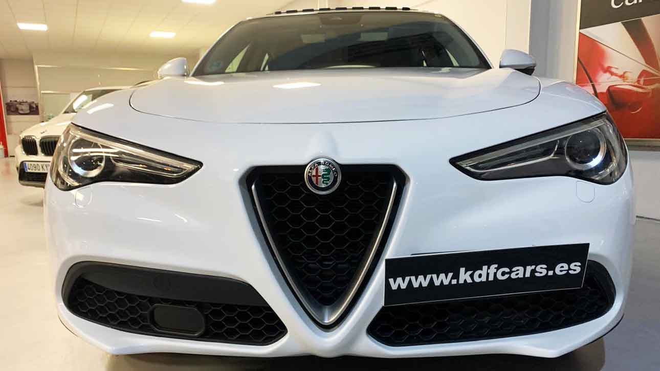 Alfa Romeo Stelvio Super RWD 2.2 D 160 CV