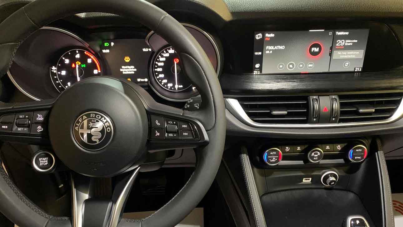 Alfa Romeo Stelvio Super RWD 2.2 D 160 CV