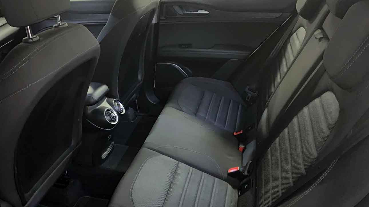 Alfa Romeo Stelvio Super RWD 2.2 D 160 CV